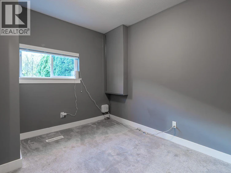 4349 Yellowhead Highway, Kamloops, BC, V2H 1N4 - 14