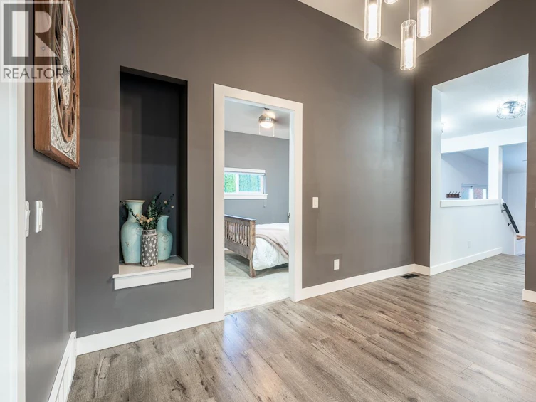 4349 Yellowhead Highway, Kamloops, BC, V2H 1N4 - 13