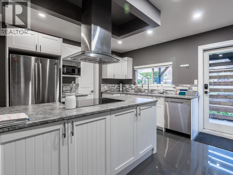 4349 Yellowhead Highway, Kamloops, BC, V2H 1N4 - 5