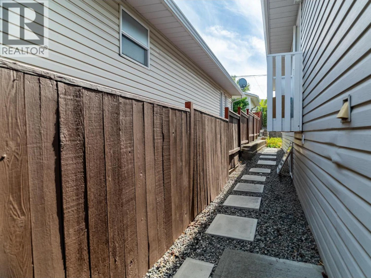 935 Dominion Street, Kamloops, BC, V2C 2Y3 - 23