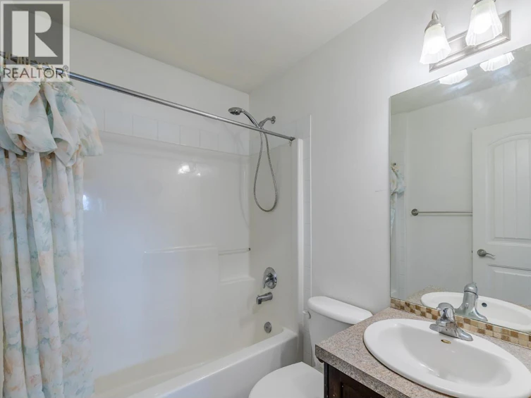 102-454 West Westminster Avenue, Penticton, BC, V2A 1K5 - 20