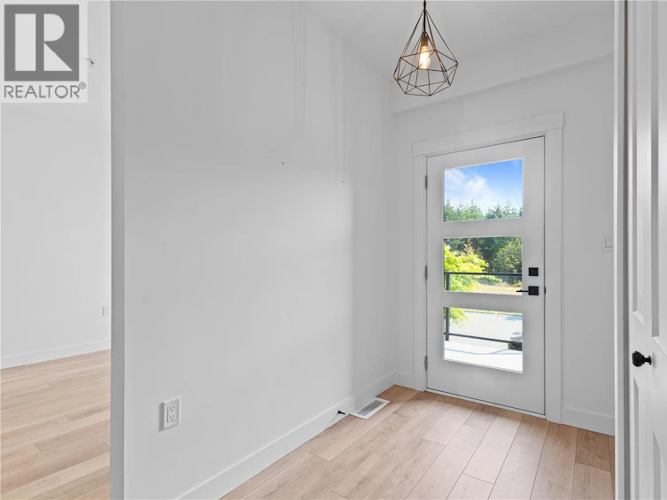 4-3016 South Alder Street, Campbell River, BC, V9H 0E5 - 4