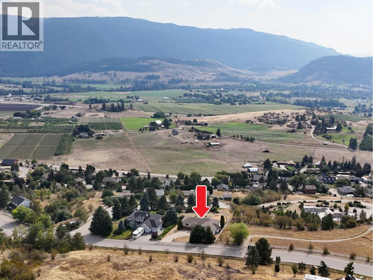308 Cypress Drive, Coldstream, BC, V1B 2Y1 - 4