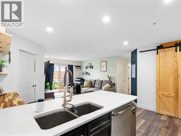 309-256 Hastings Avenue, Penticton, BC, V2A 5Z7 - 11