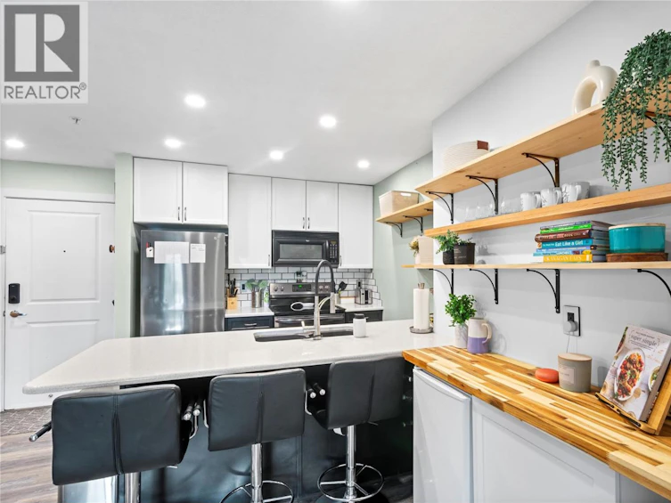 309-256 Hastings Avenue, Penticton, BC, V2A 5Z7 - 6