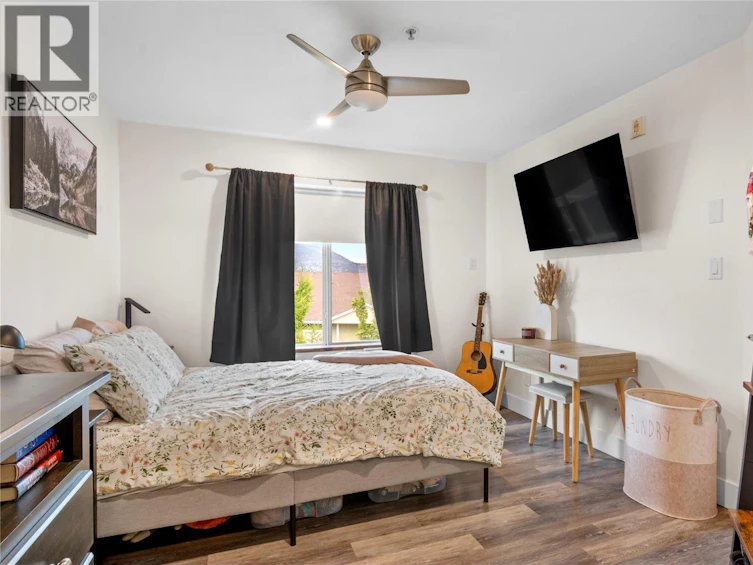 309-256 Hastings Avenue, Penticton, BC, V2A 5Z7 - 3