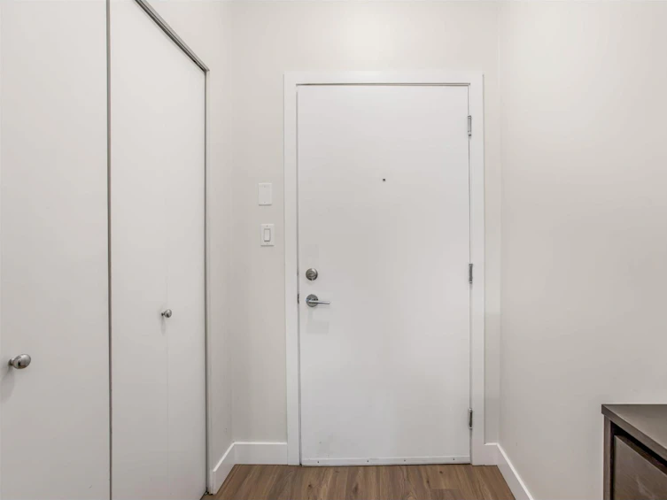 209-6430 194 Street, Surrey, BC, V4N 6J7 - 3