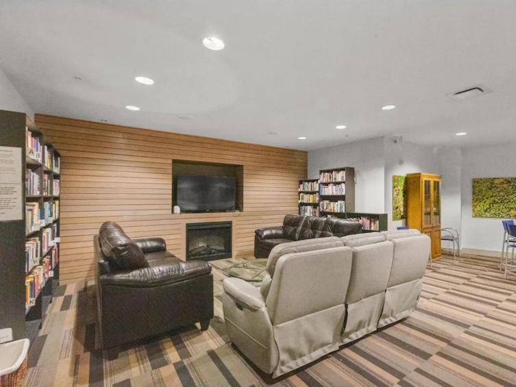 209-6430 194 Street, Surrey, BC, V4N 6J7 - 28