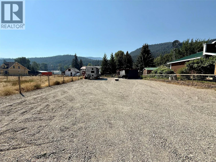 1837 Main Street, Princeton, BC, V0X 1W0 - 13