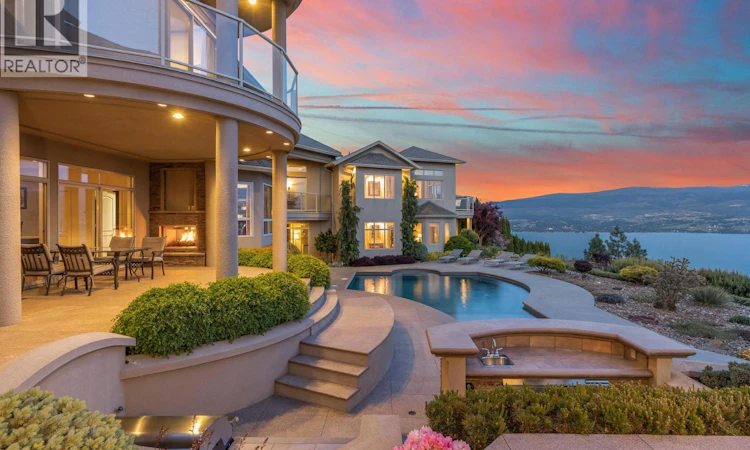 1284 Timothy Place