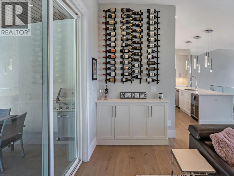 5697 Jasper Way, Kelowna, BC, V1W 5L7 - 9