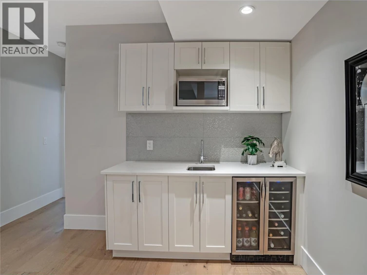 5697 Jasper Way, Kelowna, BC, V1W 5L7 - 39