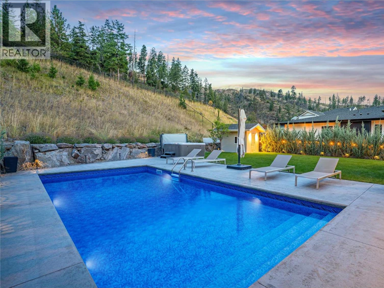 5697 Jasper Way, Kelowna, BC, V1W 5L7 - 49