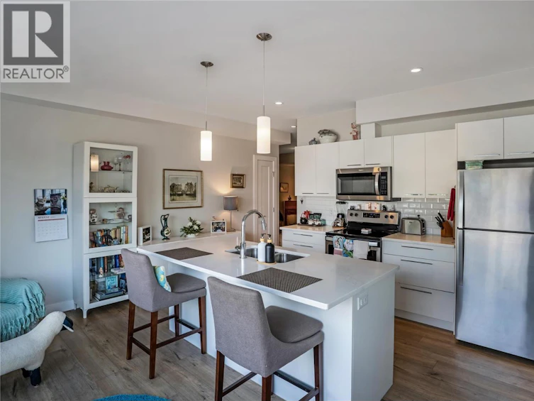 5697 Jasper Way, Kelowna, BC, V1W 5L7 - 45
