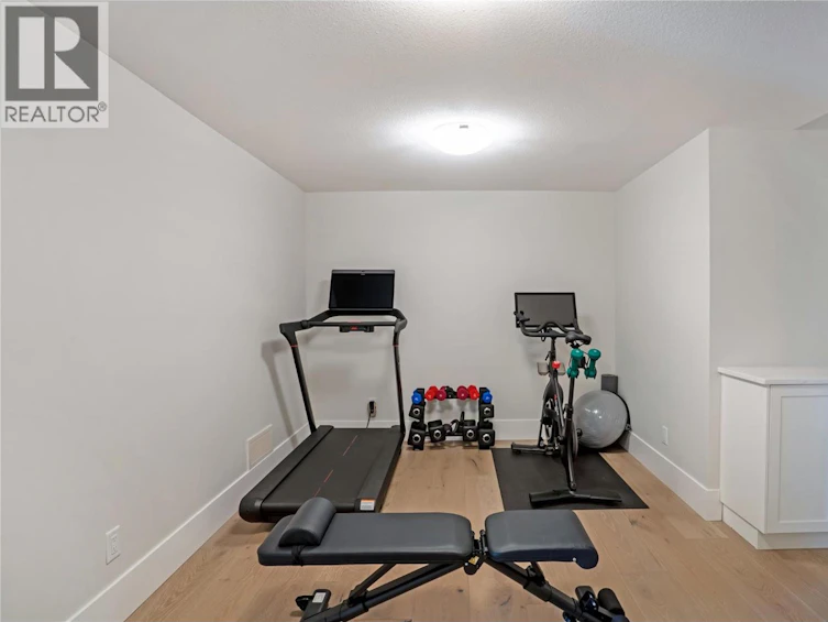 5697 Jasper Way, Kelowna, BC, V1W 5L7 - 40