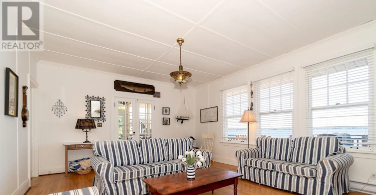 12 Ouno Island, Muskoka Lakes, ON, P0B 1J0 - 36