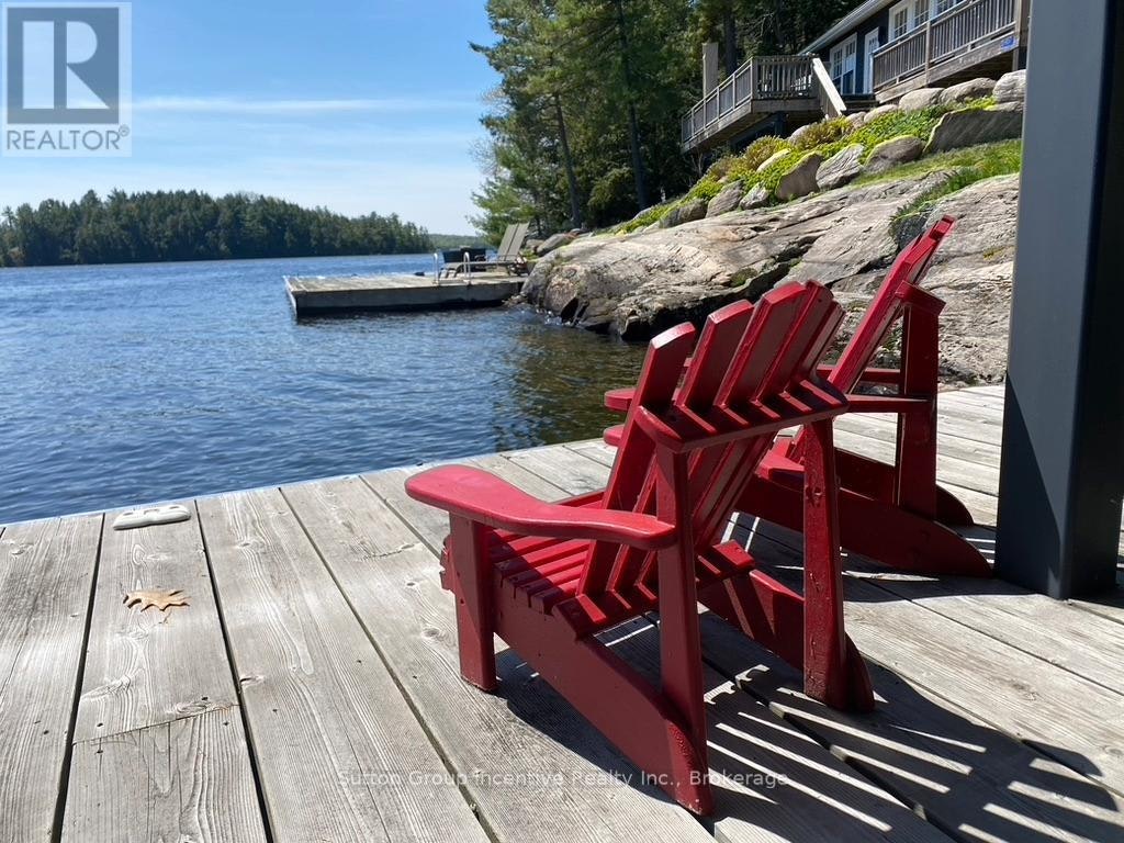 12 Ouno Island, Muskoka Lakes, ON, P0B 1J0 - 42