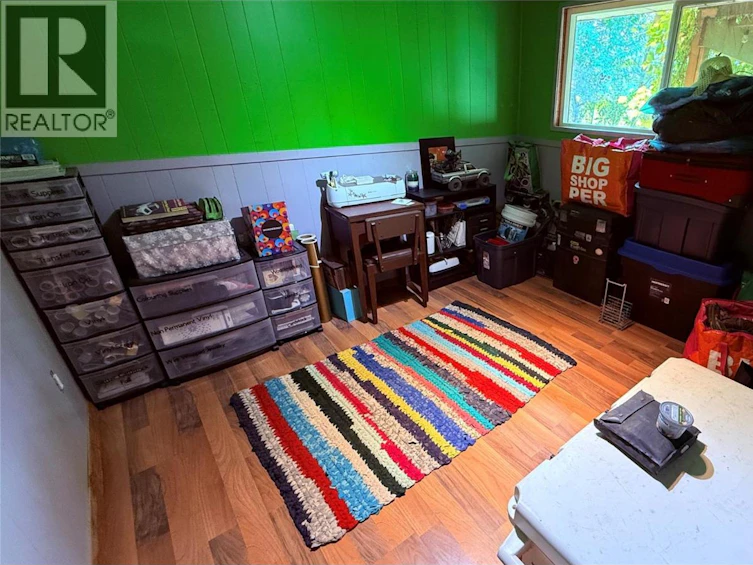 300 Lyall Street, Midway, BC, V0H 1M0 - 30