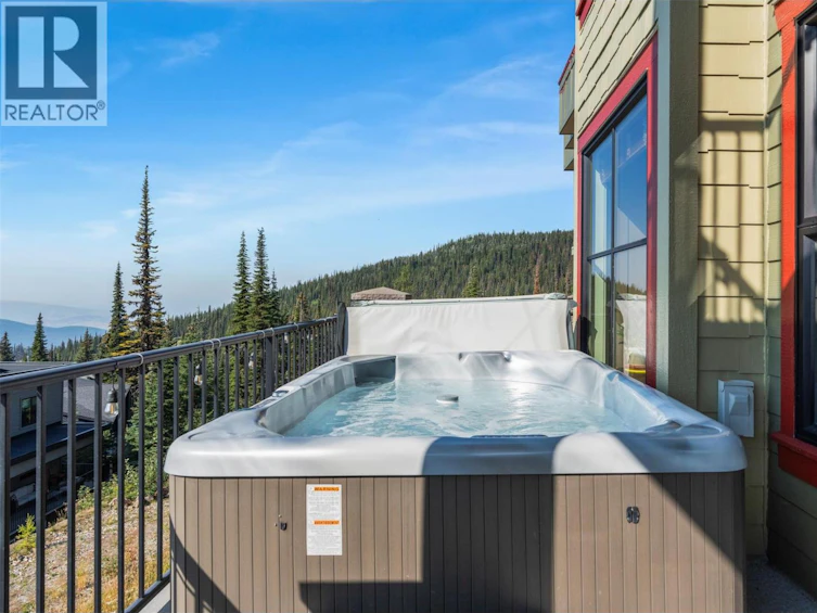 9950 Purcell Drive, Armstrong, BC, V1B 0S1 - 9