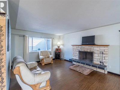 2215 Barbara Avenue - 4