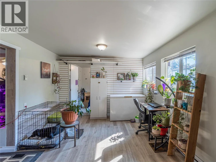 2215 Barbara Avenue, Kamloops, BC, V2B 4J4 - 14