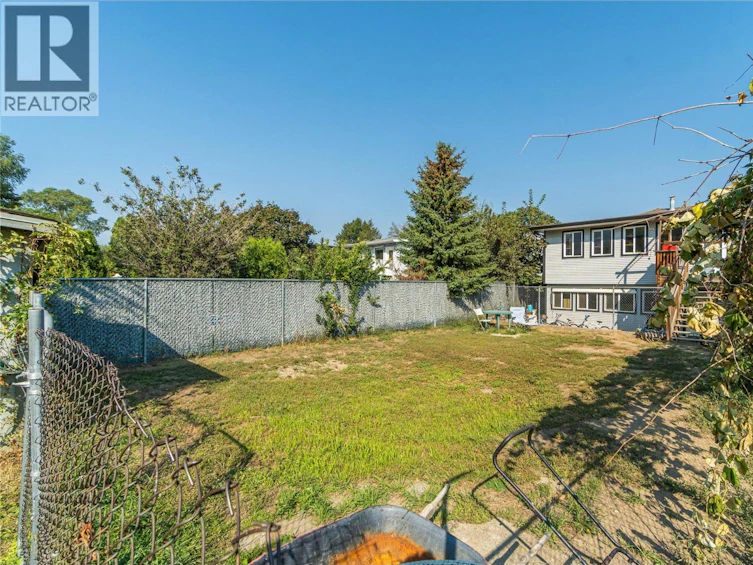 2215 Barbara Avenue, Kamloops, BC, V2B 4J4 - 58