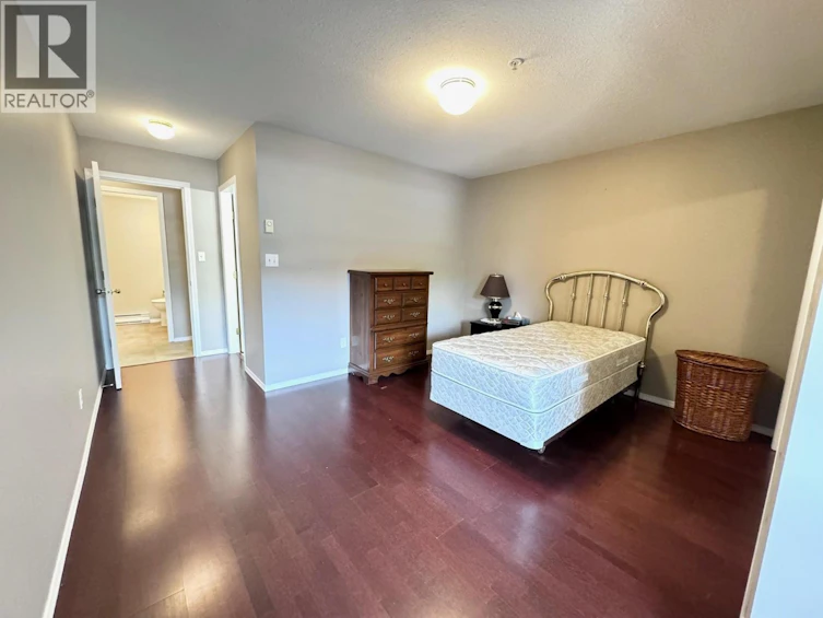 204-2401 SOUTH Main Street, Penticton, BC, V2A 5J1 - 28