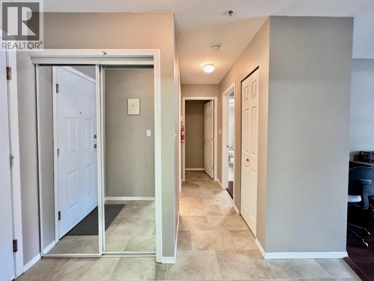 204-2401 SOUTH Main Street, Penticton, BC, V2A 5J1 - 19