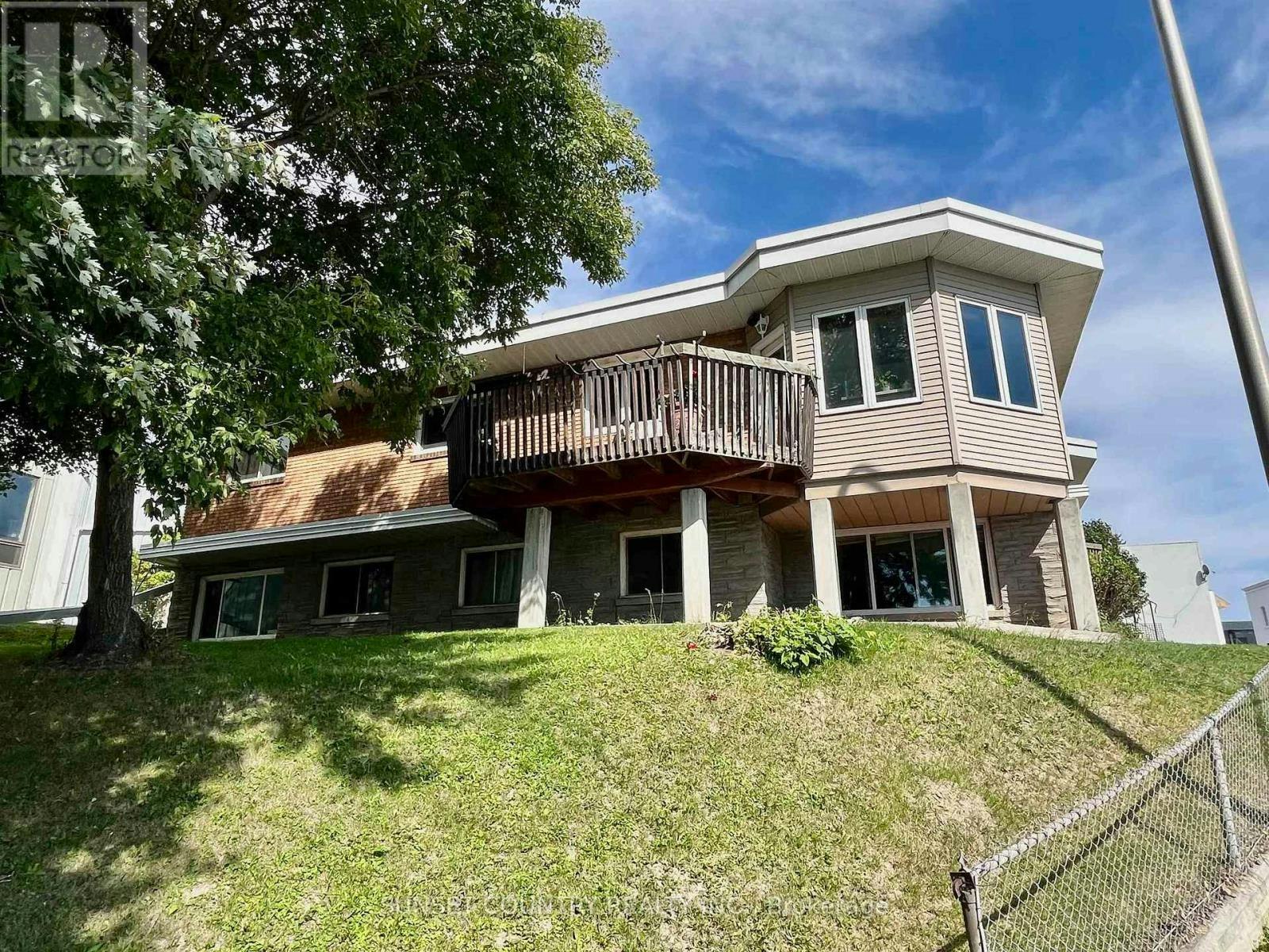 3 King Street, Dryden, ON, P8N 1B2
