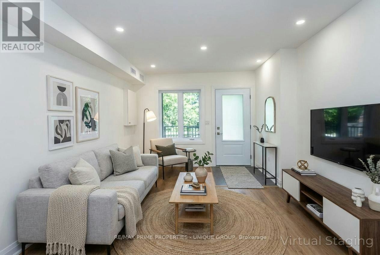 2-45 Astoria Avenue, Toronto, ON, M6N 2V6 - 6