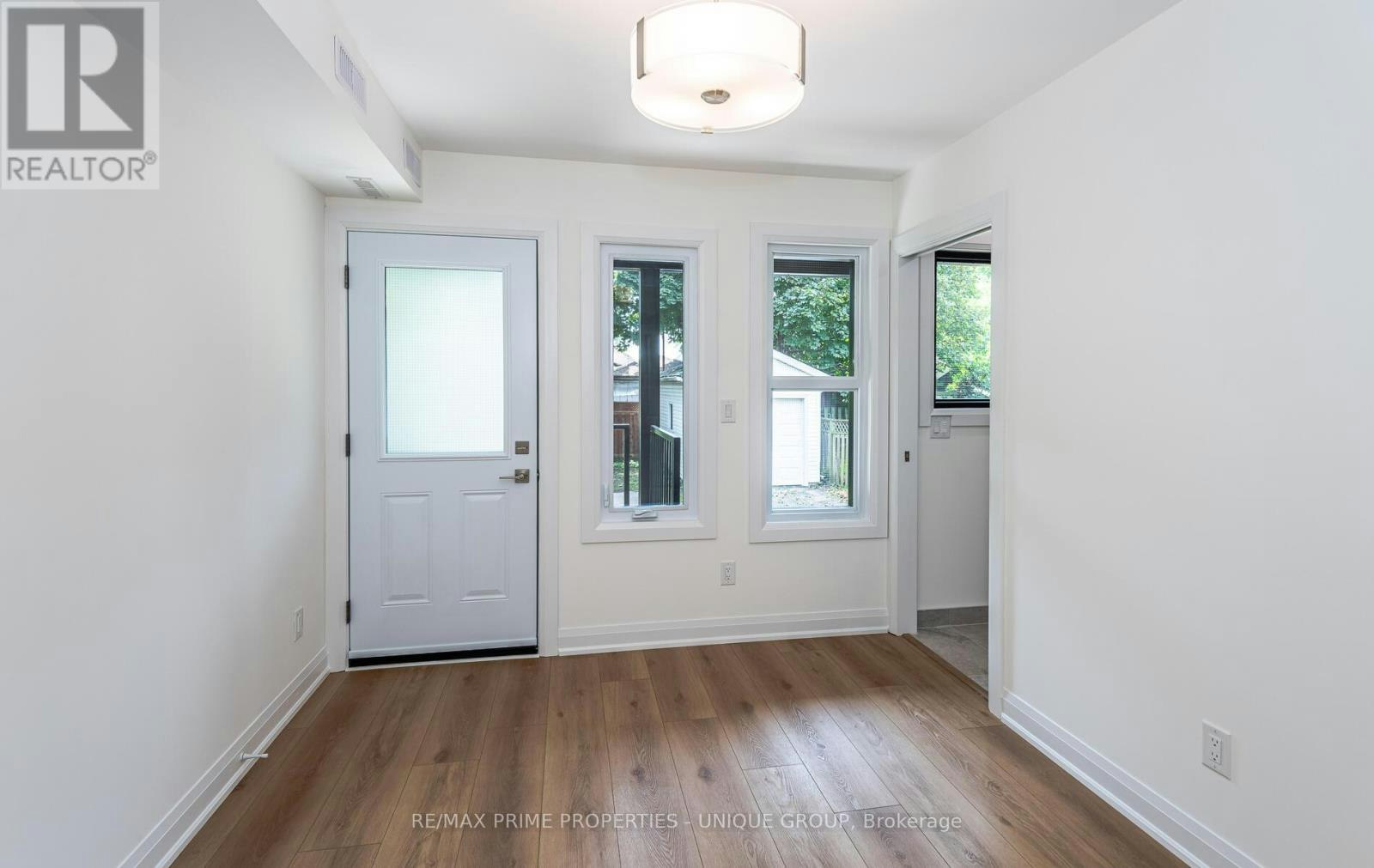 2-45 Astoria Avenue, Toronto, ON, M6N 2V6 - 12