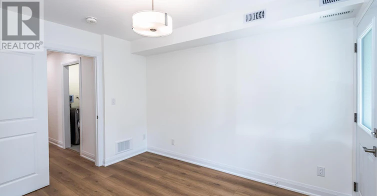 2-45 Astoria Avenue, Toronto, ON, M6N 2V6 - 14