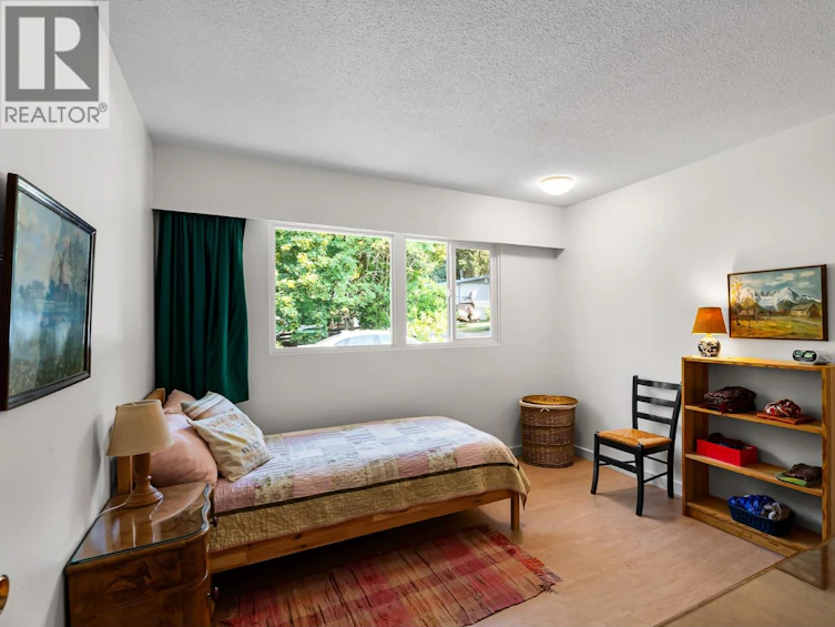 490 Southeast 6 Street, Salmon Arm, BC, V1E 4E9 - 31