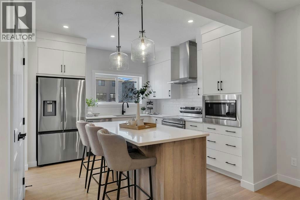 351 Fireside Drive, Cochrane, AB, T4C 3J1