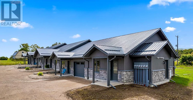 3-18 Maple Golf Crescent, Northern Bruce Peninsula, ON, N0H 2R0