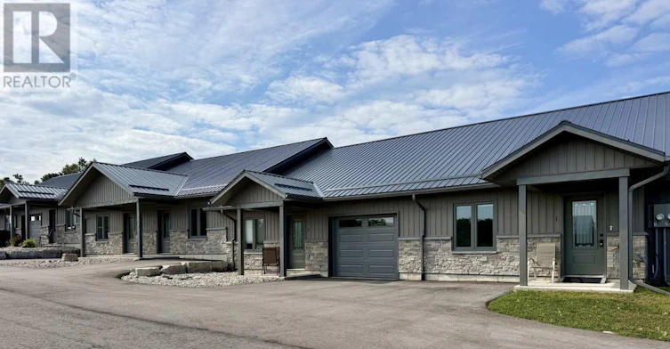 3-18 Maple Golf Crescent, Northern Bruce Peninsula, ON, N0H 2R0 - 4