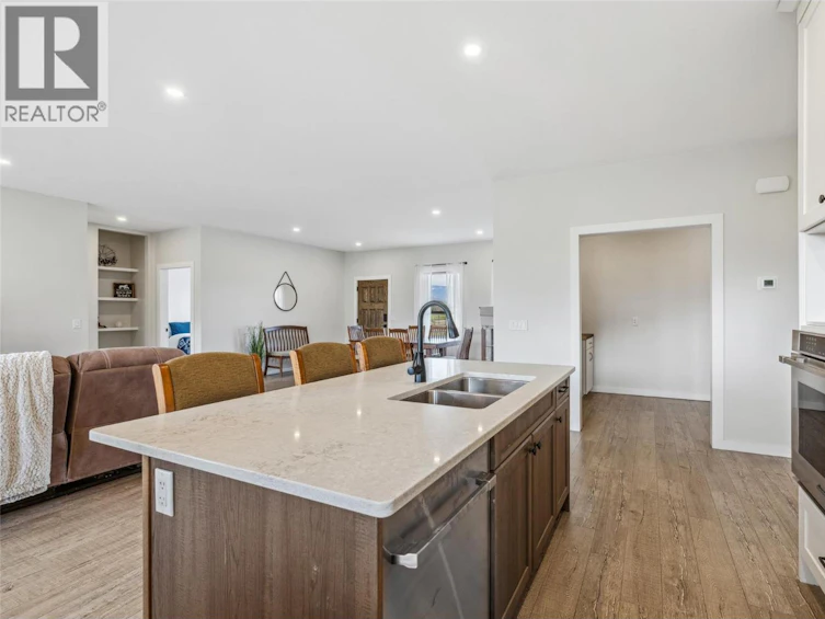 2411 Harding Road, Armstrong, BC, V4Y 0V9 - 15