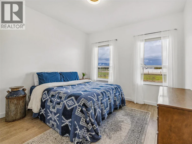 2411 Harding Road, Armstrong, BC, V4Y 0V9 - 28