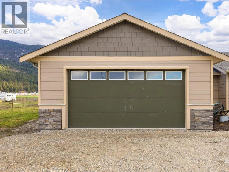 2411 Harding Road, Armstrong, BC, V4Y 0V9 - 52