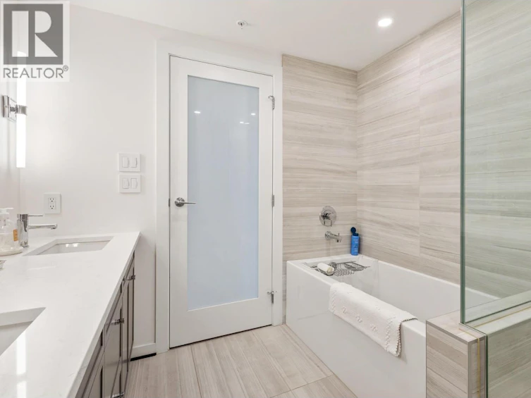 1101-485 Groves Avenue, Kelowna, BC, V1Y 0C1 - 39