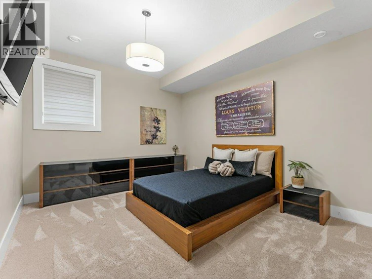 858 Clarance Avenue, Kelowna, BC, V1W 5H4 - 45