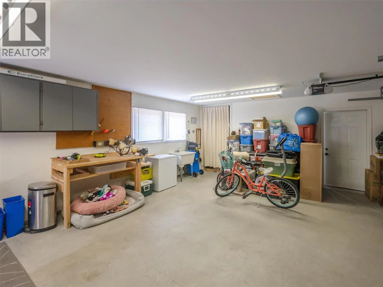 115 Elm Avenue, Penticton, BC, V2A 3W1 - 57