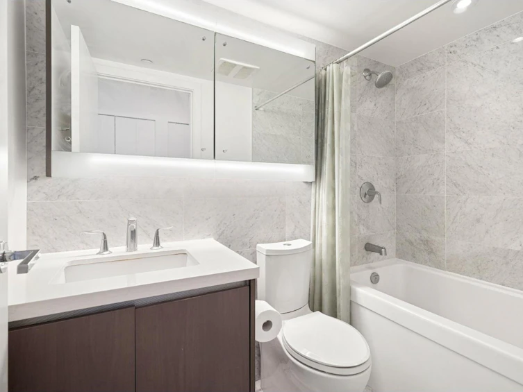 1512-13696 100 Avenue, Surrey, BC, V3T 0L5 - 12