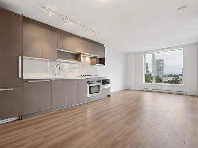 1512-13696 100 Avenue - 2