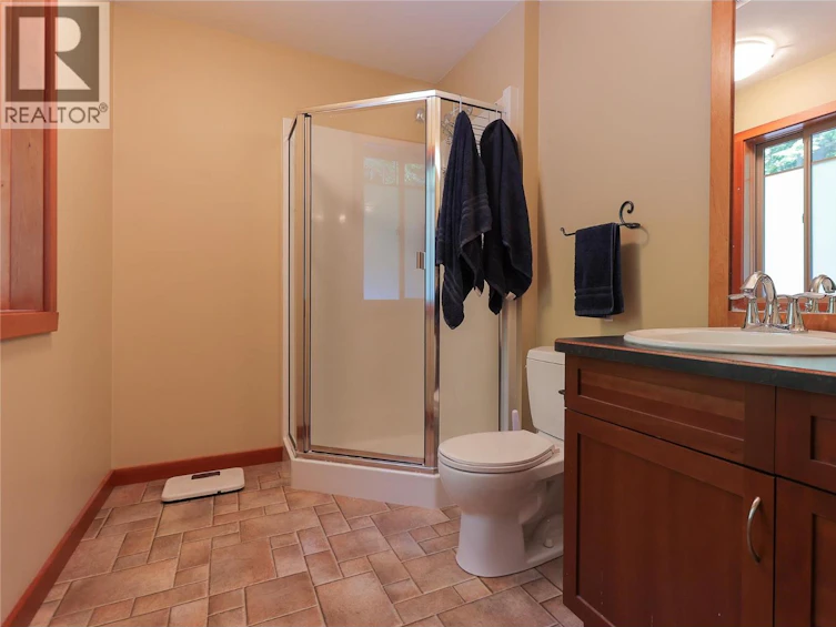 2663 Storbo Heights Road, Slocan Park, BC, V0G 2E0 - 18