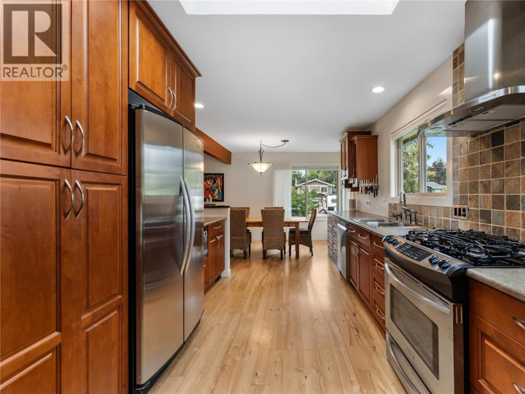 4495 Swaisland Road, Kelowna, BC, V1W 1Y8 - 6