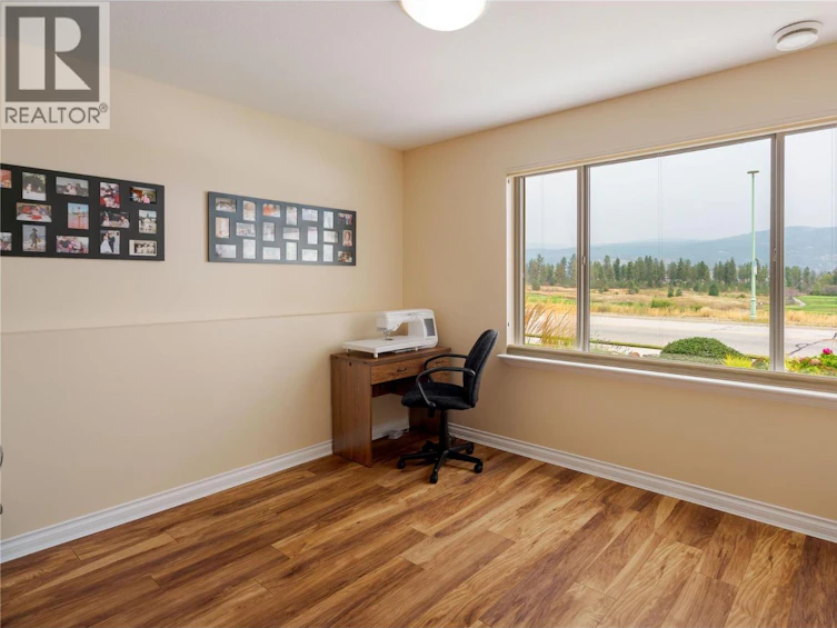 111-2455 Quail Ridge Boulevard, Kelowna, BC, V1V 2S8 - 26