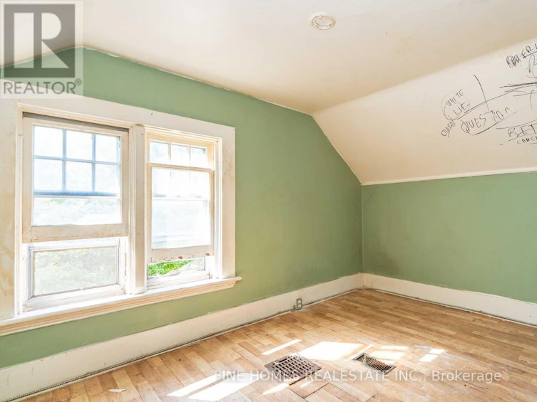 175 Stewart Street, Peterborough, ON, K9J 3M4 - 18