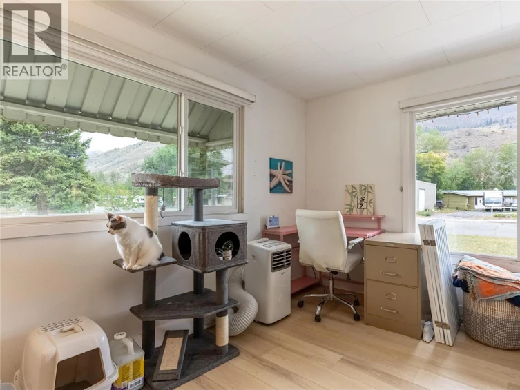 911 Collins Road, Cache Creek, BC, V0K 1H0 - 10