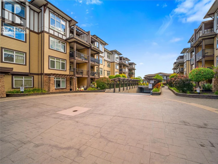 2107-3843 Brown Road, West Kelowna, BC, V4T 2J3 - 3